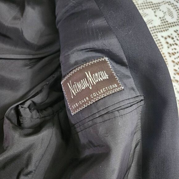 Giorgio Armani Blazer - Picture 7 of 14